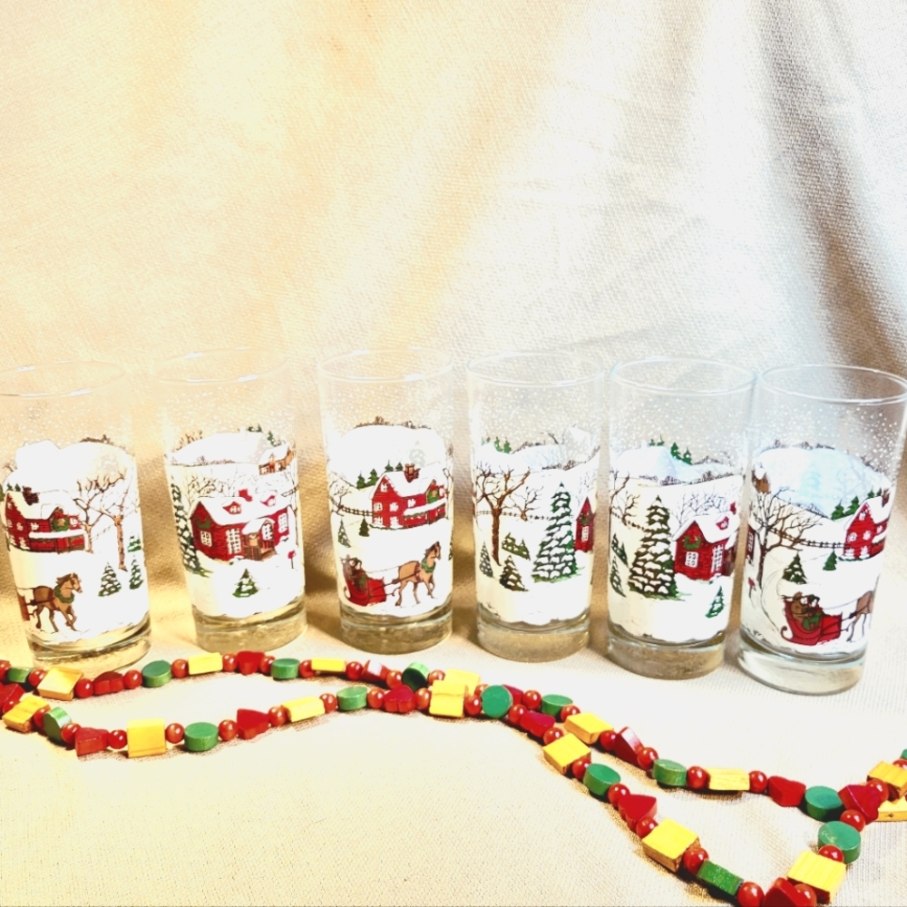 Vintage Libbey Winter Village 6pc Glasses Set